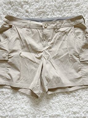 World Wide Sportsman Offshore Cargo Shorts, Beige, Size 10 Coastal Fishing